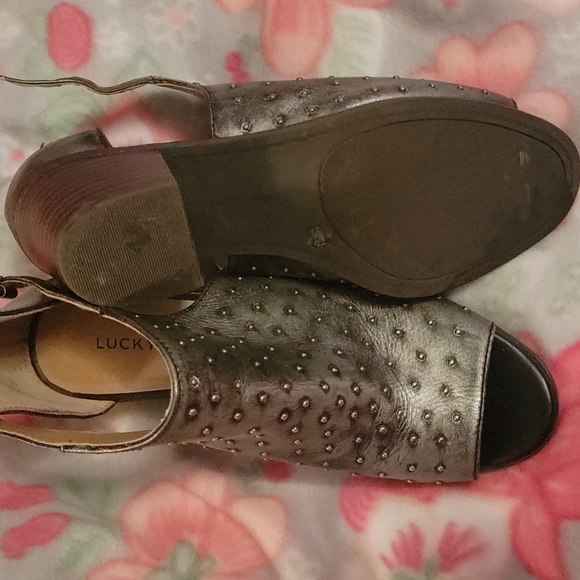 LUCKY ♡♡♡ BRAND SLINGS - Picture 5 of 11